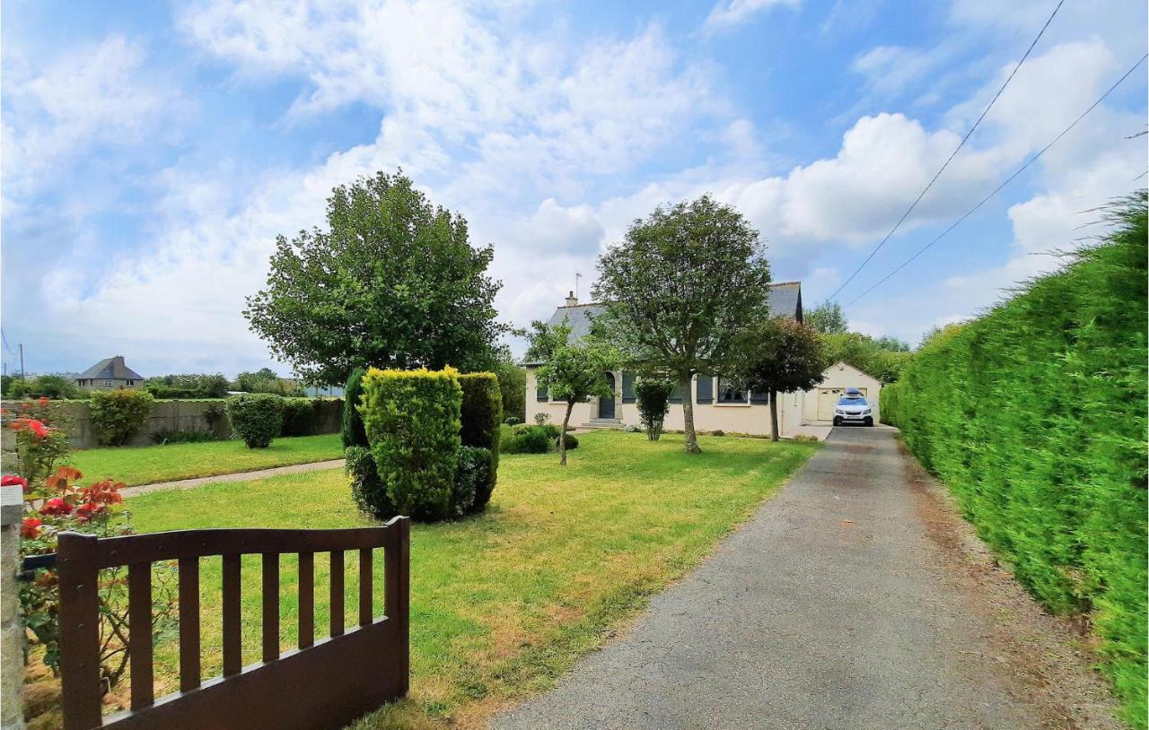 Lovely Home In La Fresnais With Kitchen Zewnętrze zdjęcie